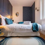 101 Chanzy - T1 Art Deco -terrasse - Gare - Centre *