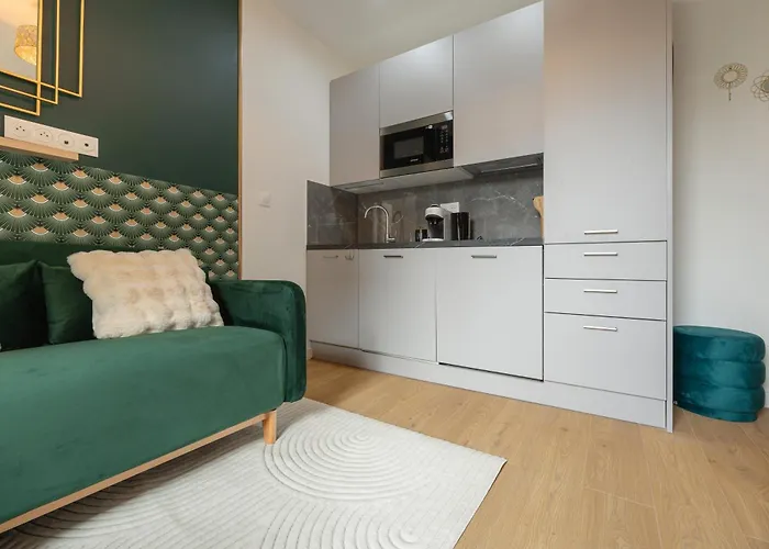 Apartment 101 Chanzy - T1 Art Deco -terrasse - Gare - Centre *