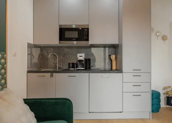 Apartment 101 Chanzy - T1 Art Deco -terrasse - Gare - Centre